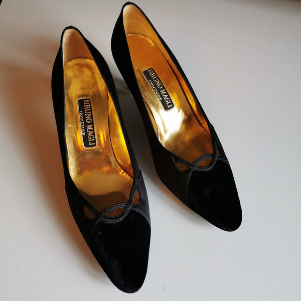 vintage bruno magli kitten heels