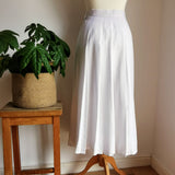 vintage white pleated skirt